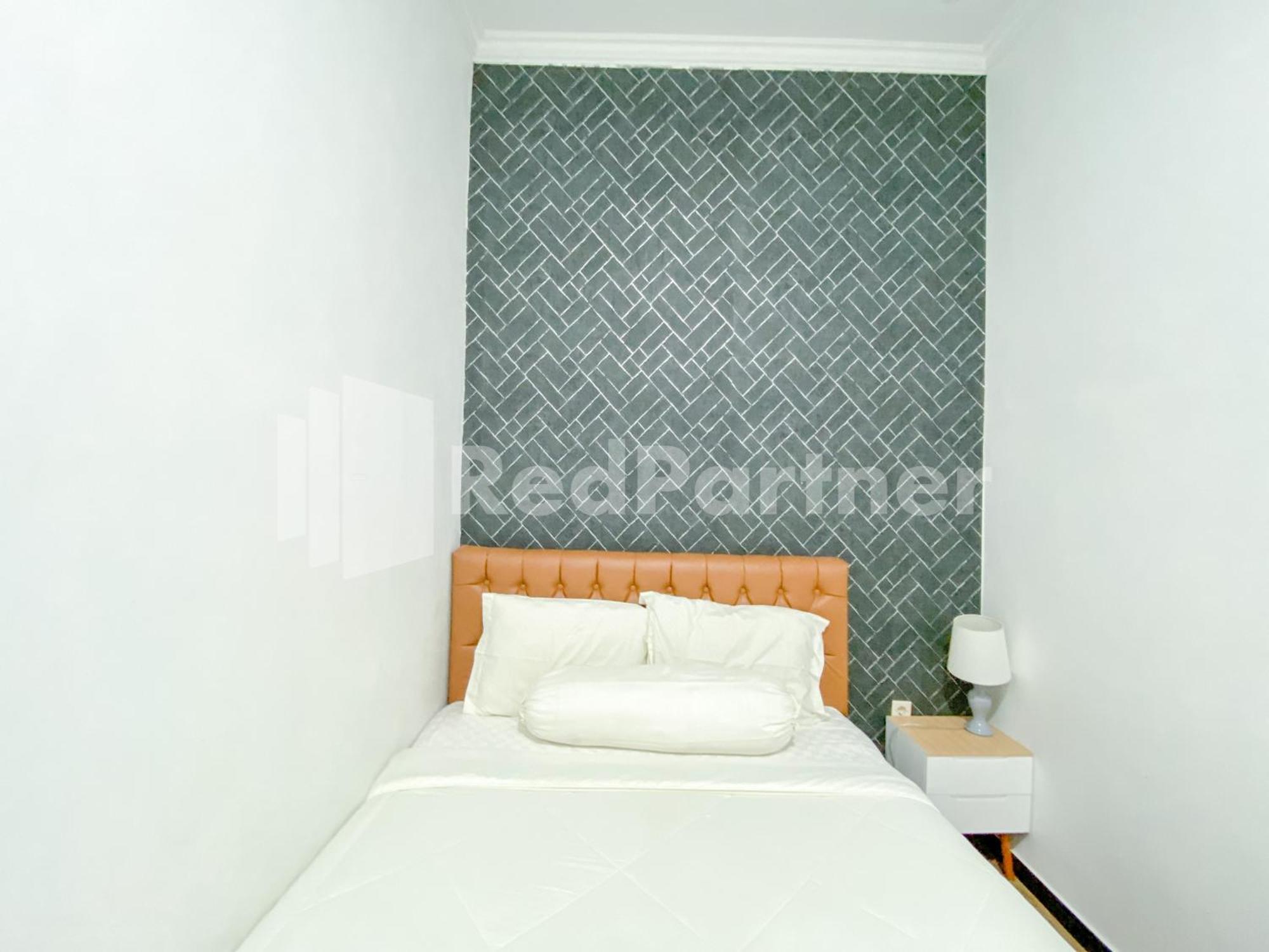 House N Coffee 55 Temanggung Redpartner Hotel Exterior photo